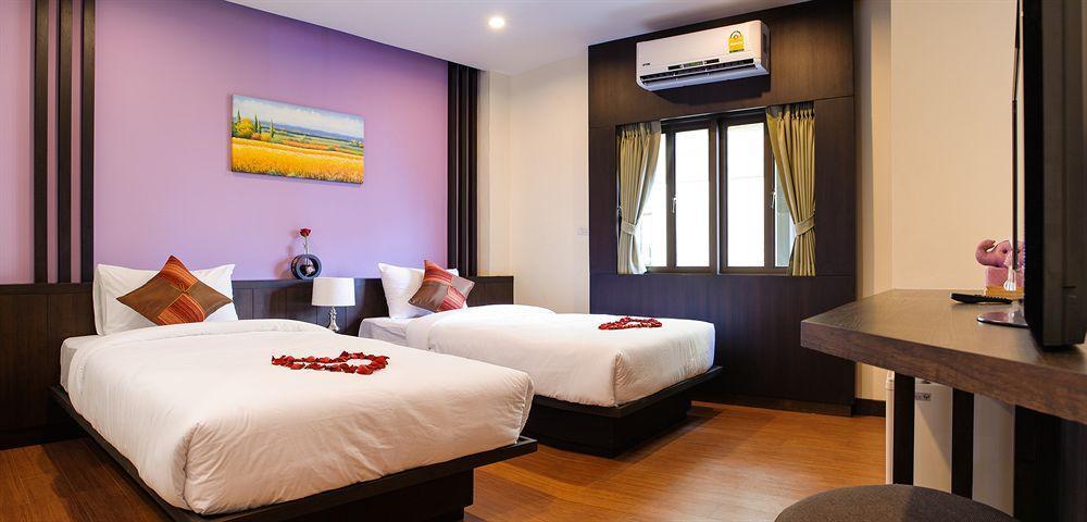 Taraplace Hotel Bangkok Bagian luar foto