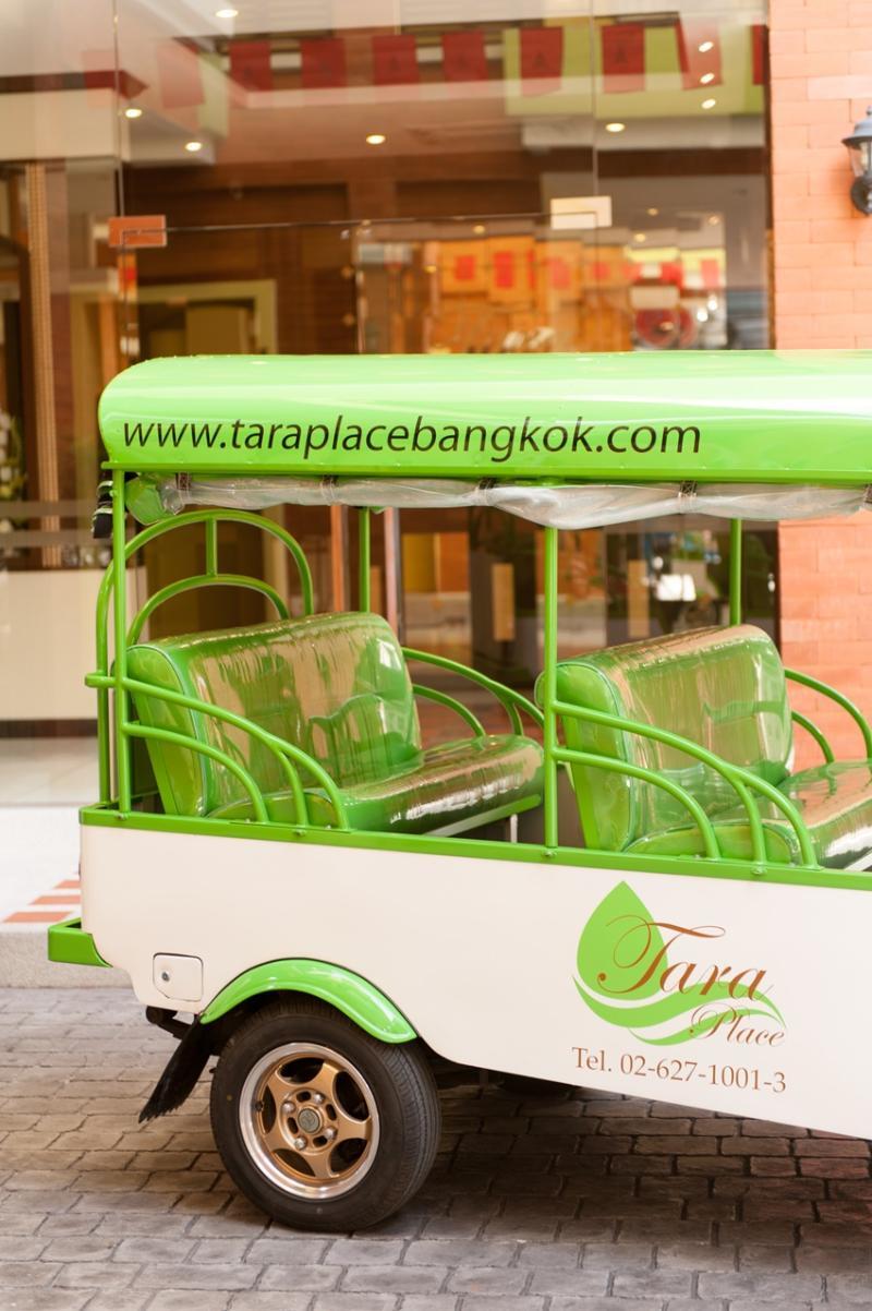 Taraplace Hotel Bangkok Bagian luar foto